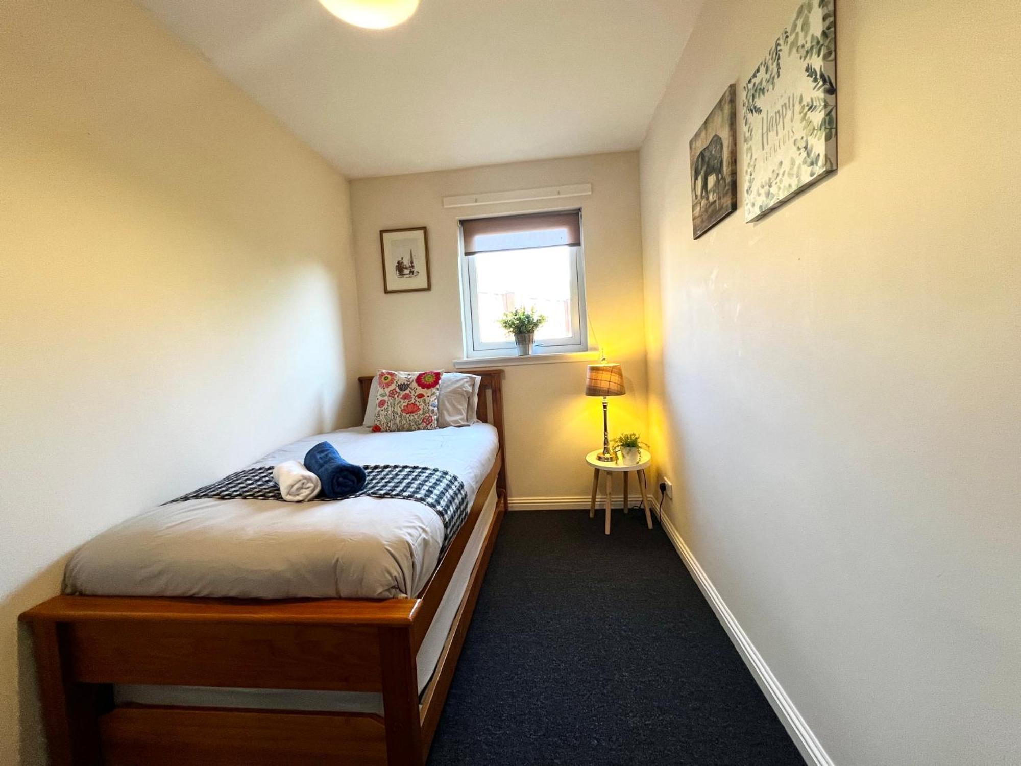Stylish Modern Flat With Juliet Balcony & Parking Apartment Glasgow Exterior photo