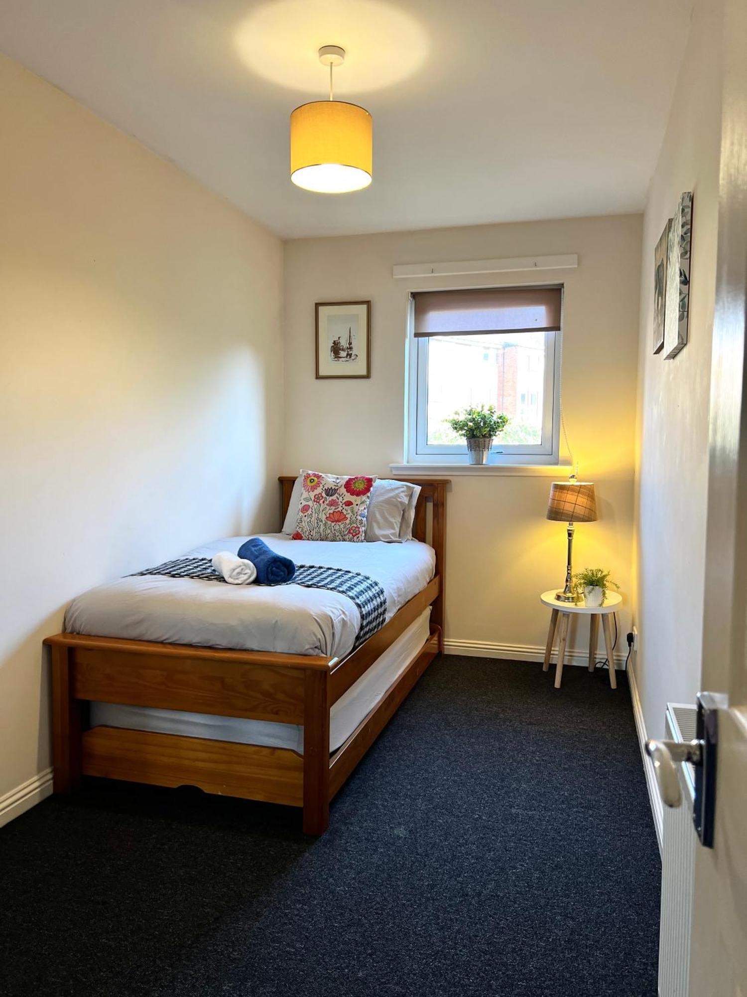 Stylish Modern Flat With Juliet Balcony & Parking Apartment Glasgow Exterior photo